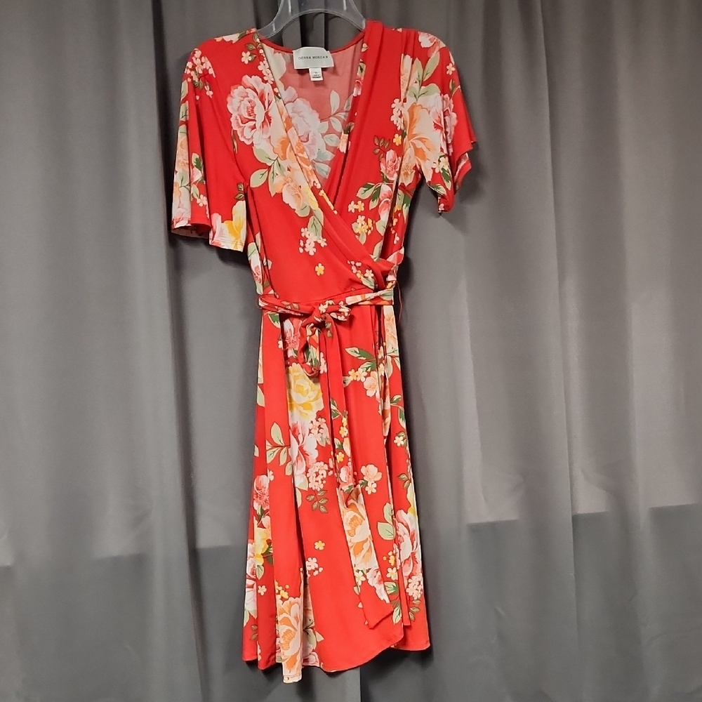 Donna Morgan Red Floral Midi Dress